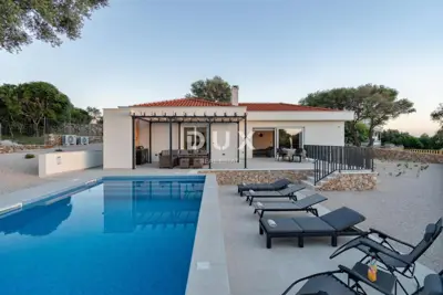 Villa 133 m², Lun - near the sea and panoramic views