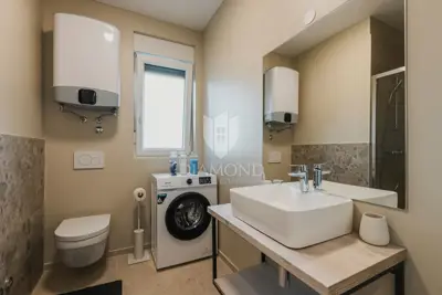 Vila 266 m², Umag okolica - bazen i vrt - 16