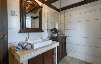 House 370 m², Barban - pool, jacuzzi and grounds 1,460 m² - 14