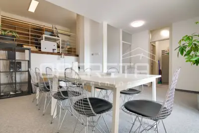 Wohnung/Büro 135 m², Pantovčak - Blick ins Grüne und Parkplatz - 6