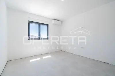 House for sale in Koromačno, 209 m² - 10