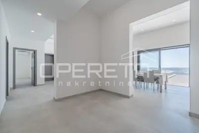 House for sale in Koromačno, 209 m² - 9