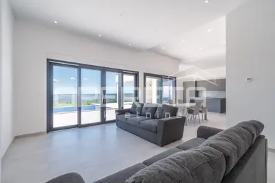 House for sale in Koromačno, 209 m² - 3