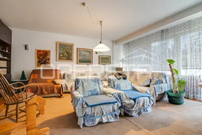 Family house 325 m², Maksimir, quiet location - 13