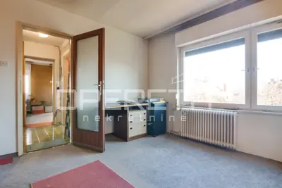 Family house 325 m², Maksimir, quiet location - 2