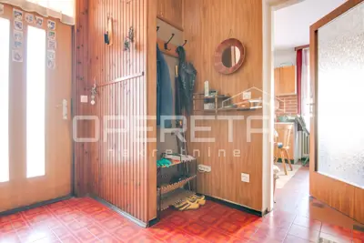 Family house 325 m², Maksimir, quiet location - 15