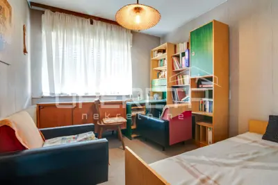 Family house 325 m², Maksimir, quiet location - 21