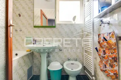 Family house 325 m², Maksimir, quiet location - 20
