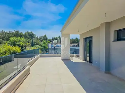 Apartment 101 m², Zambratija - 3 bedrooms, rooftop terrace