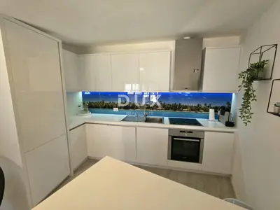 Apartment 97 m², Poreč - pedestrian zone, 100 m from the sea - 6