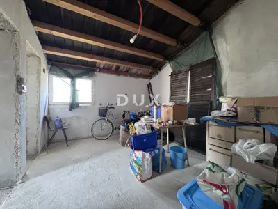 Kuća 136 m², Barban - dvije stambene jedinice - 16