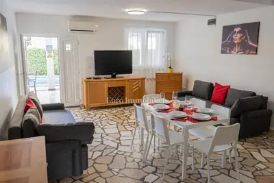 Pansion 180 m², Novalja - blizu centra i plaža - 8