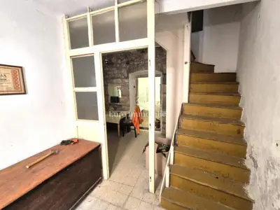 Selce - stone house for renovation, 50 m from the sea - 2