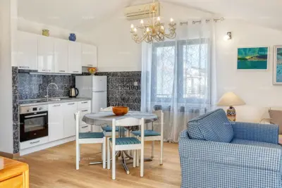 Haus zum Kauf in Veruda, 200 m² - 11
