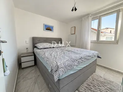 House 170.9 m² in Vodice, 150 m from the sea and beach - 10