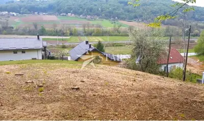 Bauland 806 m², Duga Resa - Blick auf die Mrežnica - 2