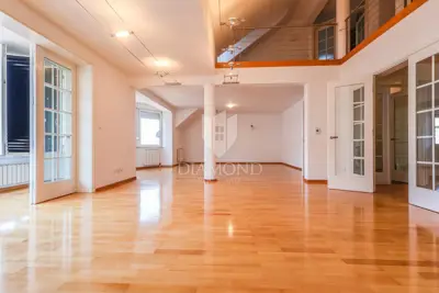 Zagreb, Trešnjevka - Multi-level apartment with views of Sljeme