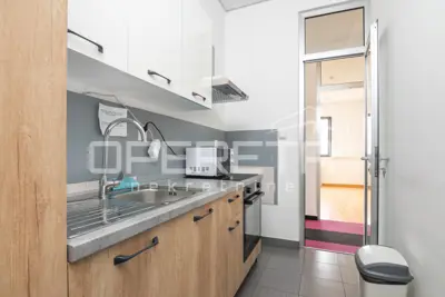 Gewerbeimmobilie zur Miete in Sloboština, 185 m² - 14