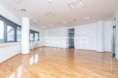 Gewerbeimmobilie zur Miete in Sloboština, 185 m² - 12