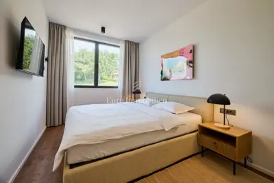 Moderna kuća s bazenom u okolici Poreča - 21
