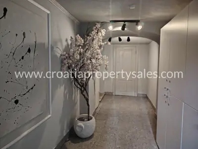 Wohnung 30 m², Split Zentrum - UNESCO-Zone und in der Nähe der Riva - 2