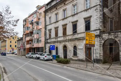 Gewerbefläche 130 m², Zentrum von Metković, verglaste Fassade - 12