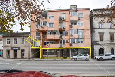 Gewerbefläche 130 m², Zentrum von Metković, verglaste Fassade - 3