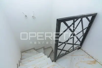 Wohnung zum Kauf in Vlašići, 74 m² - 11