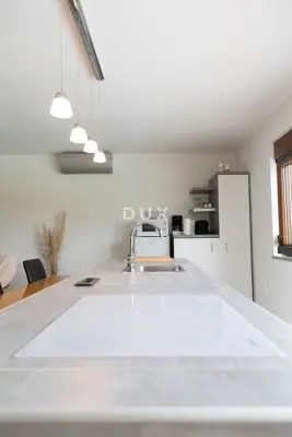 House 101 m², Rovinj - pool and summer kitchen - 6
