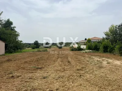 ISTRA, MARČANA - Građevinsko zemljište u centru naselja - 2
