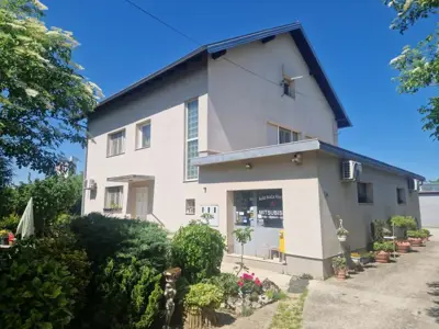 Gewerbe- und Wohnobjekt 760 m², Demerje-Blato, energetische Unabhängigkeit