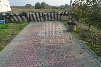 OBJEKT I ZEMLJIŠTE 2802 m², VRBOVEC - 6