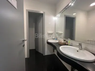 Gewerberaum 300 m², Donji grad, Tuškanova - 9