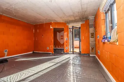 Apartment, new build Pula Centar, 2 bedrooms and parking space - 2