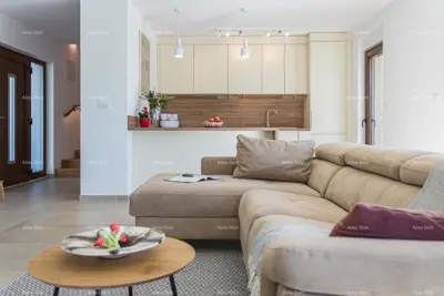 Kuća u Krnici200 m², pogled na more i bazen - 2