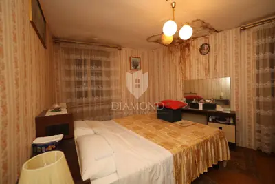 Stone house 195 m², Bale - sea view - 8