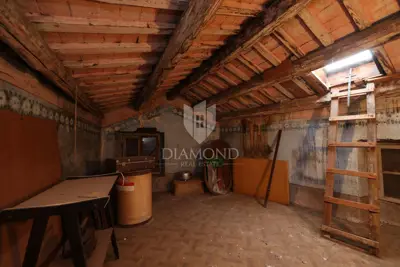 Stone house 195 m², Bale - sea view - 11