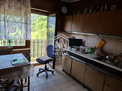 Haus 100 m², Gornja Višnjica - ruhige Lage und Grundstücksfläche - 15