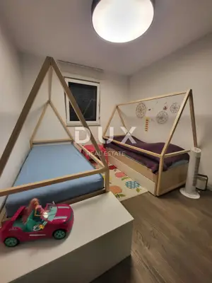 Apartment 150 m², Preko - 4 bedrooms, 2 balconies - 18
