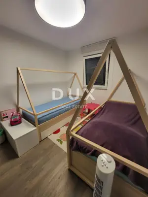 Apartment 150 m², Preko - 4 bedrooms, 2 balconies - 19