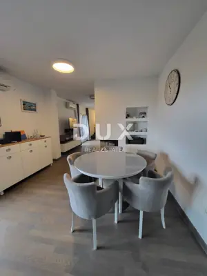 Apartment 150 m², Preko - 4 bedrooms, 2 balconies - 6