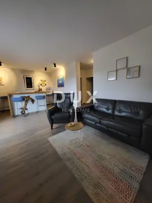 Apartment 150 m², Preko - 4 bedrooms, 2 balconies - 9
