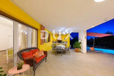 Villa 180 m², Svetvinčenat - Pool und Jacuzzi - 16