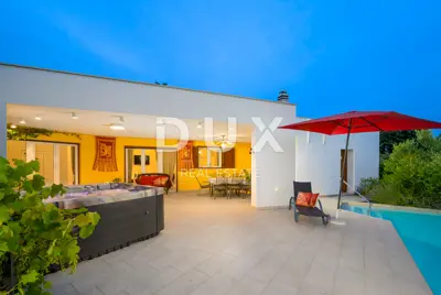 Villa 180 m², Svetvinčenat - Pool und Jacuzzi - 5
