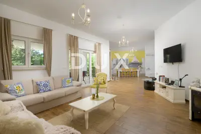 Villa 180 m², Svetvinčenat - Pool und Jacuzzi - 21