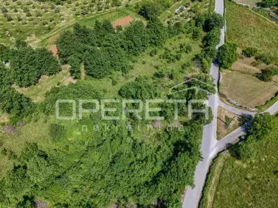 Zemljište 10.000 m², Šumber - mirna lokacija blizu Labina - 3