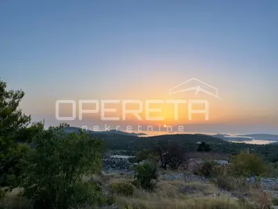 Građevinsko zemljište 1.800 m², Dvornica, pogled na more