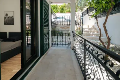 Villa 390 m², Okrug Gornji, Panoramablick auf das Meer - 21