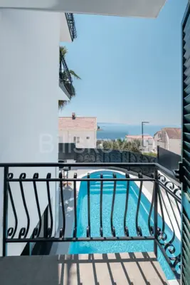 Villa 390 m², Okrug Gornji, Panoramablick auf das Meer - 14