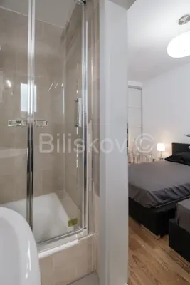 Villa 390 m², Okrug Gornji, Panoramablick auf das Meer - 18